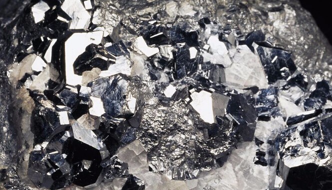 全球最大鈷金屬材料開采項目已開始運(yùn)營